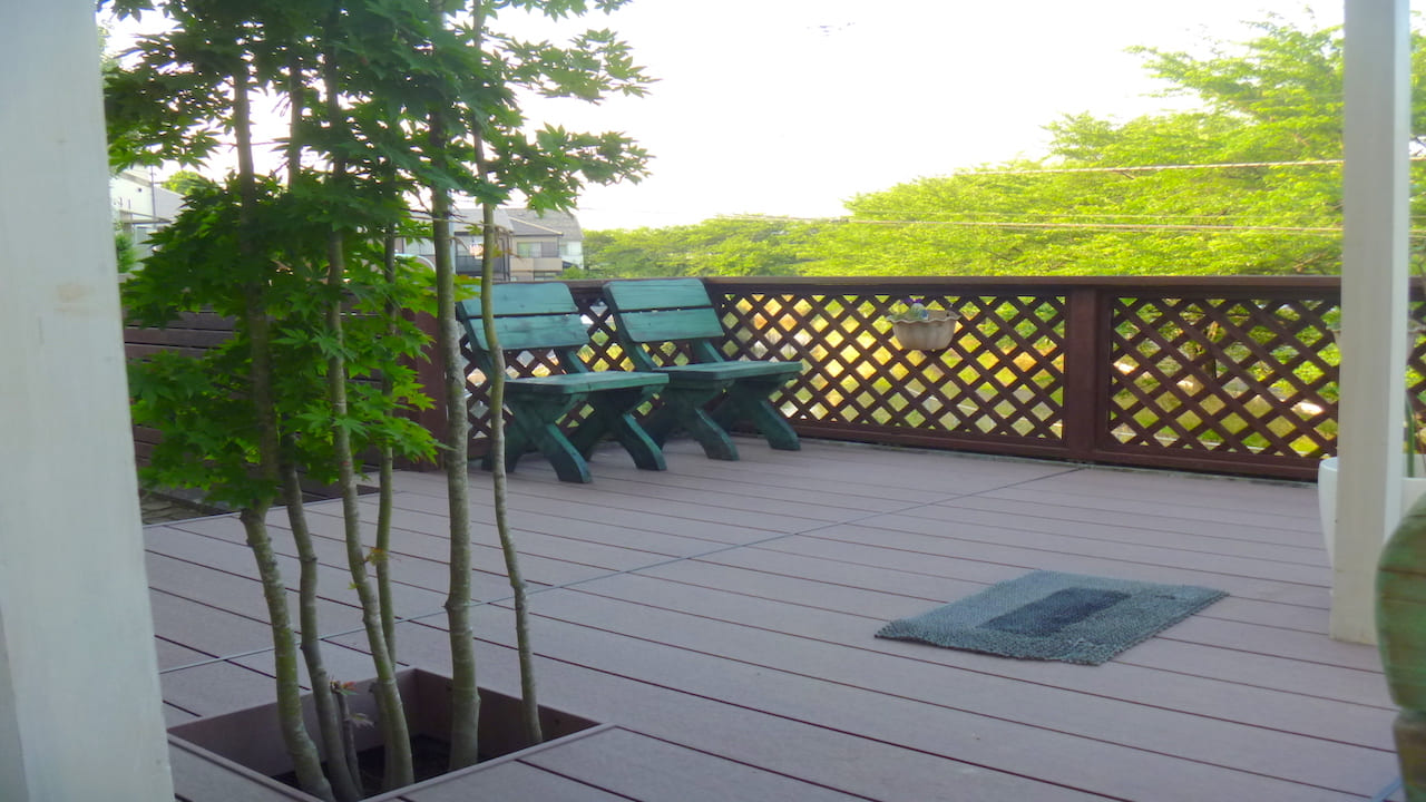 バーベキューができるおしゃれな庭施工例