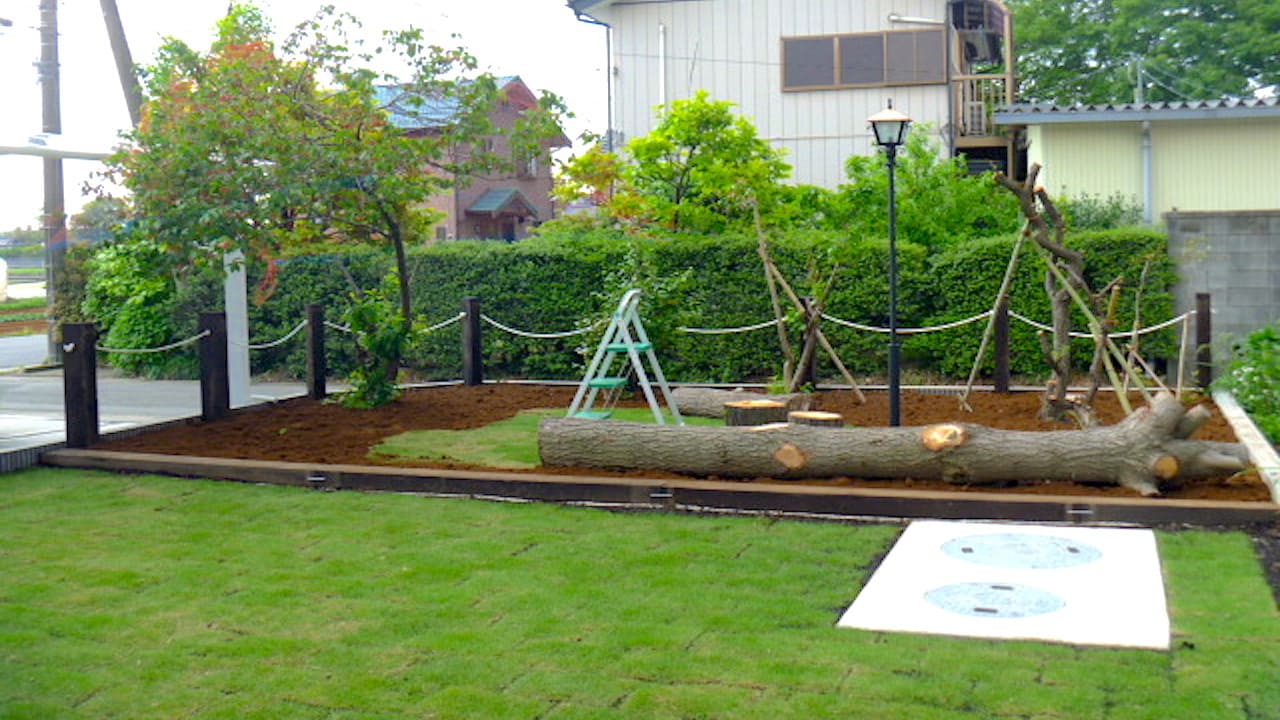 バーベキューができるおしゃれな庭施工例