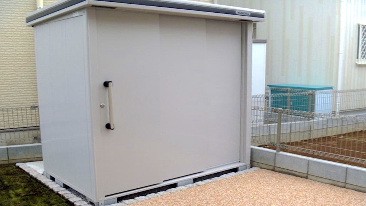 バーベキューができるおしゃれな庭施工例